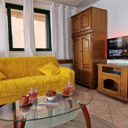 Appartement In Drift App 20 M From The In Stobrec - *